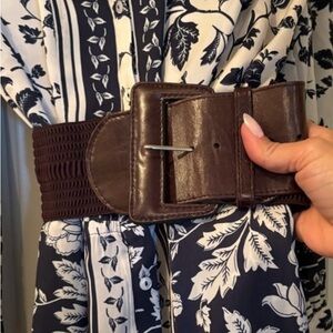 Leather and elastic belt! Classic and multi versatile